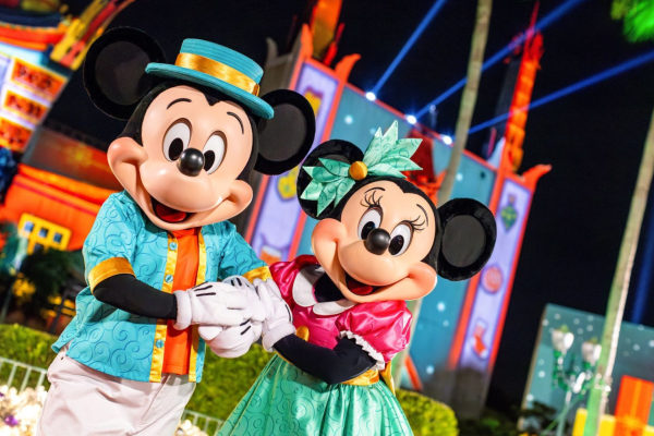 Disney Jollywood Nights